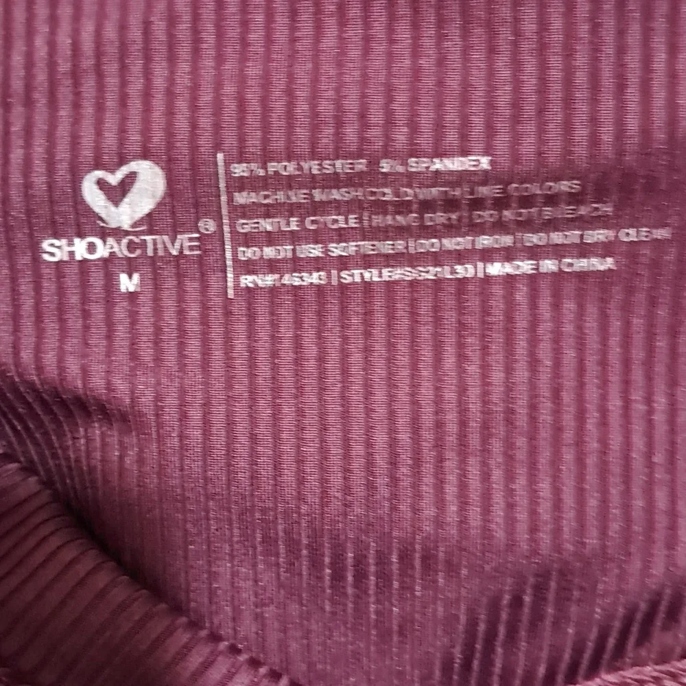 Active USA Ribbed Maroon Leggings - Picture 2 of 8